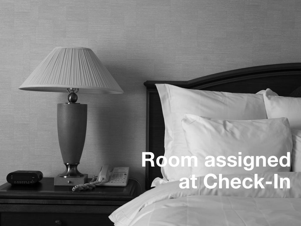 Microtel Inn & Suites By Wyndham Perimeter Center Sandy Springs Room photo